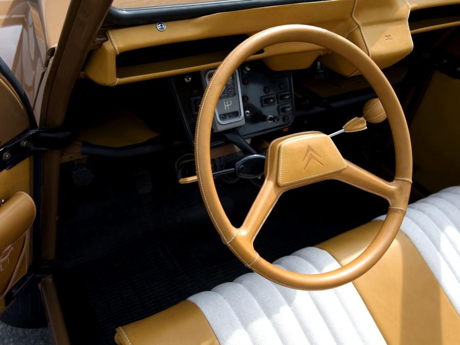  Citroen 2CV Hermes Concept 2008 года  (фото 4 из 6)